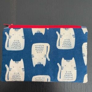 Blue Cat Print Cat Accessory Pouch with Red Zipper